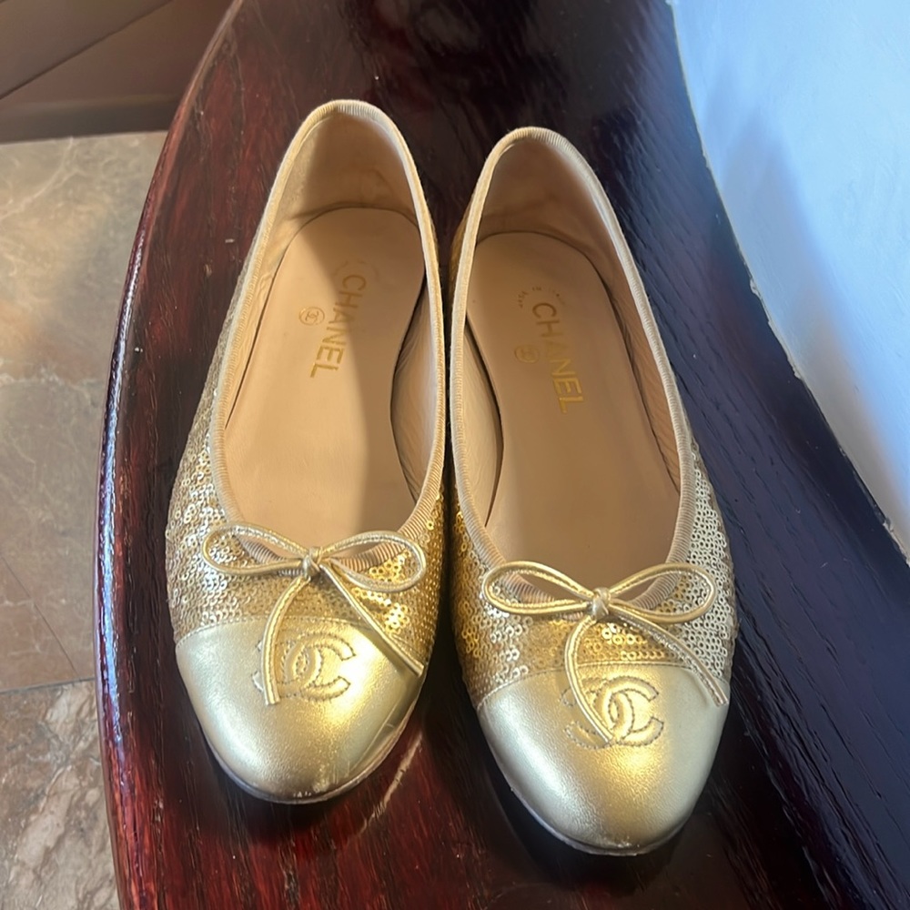 Chanel classic loafer sequin